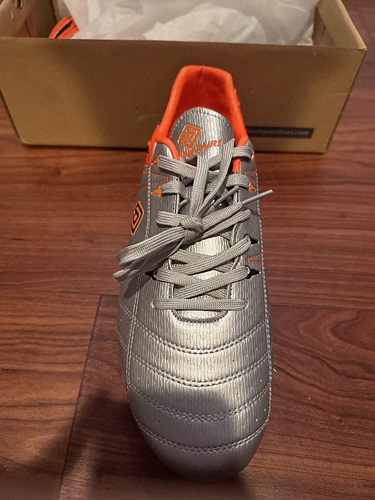10.5 soccer cleats clearance
