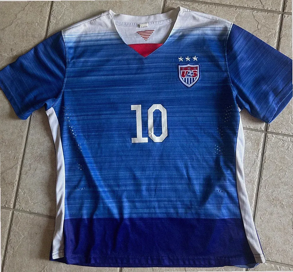 Drifit #10 Lloyd USA Soccer Jersey Women’s Size medium. NICE!