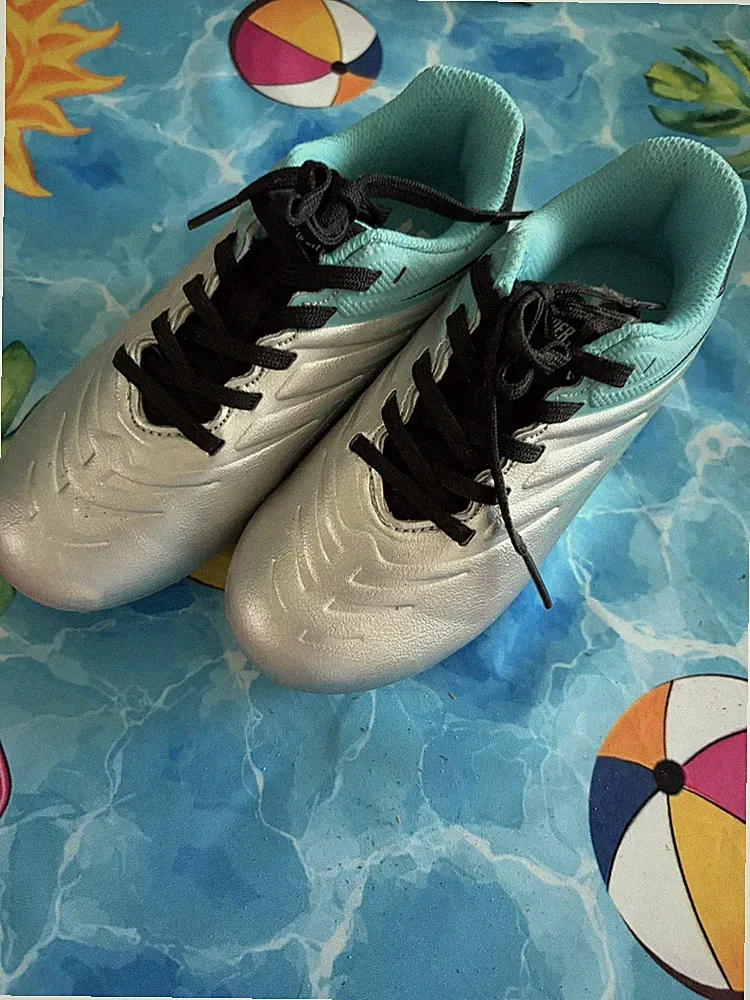 DSG Kids' Soccer Cleats Shoes Size 11 KIDS Color: blue/grey Speed Viper
