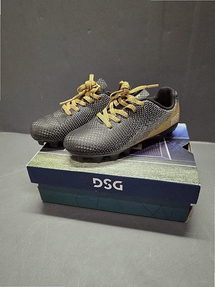 DSG Kids' Speed Viper Multi Sport Cleats Black/Gold Size 11k kids NWT Soccer