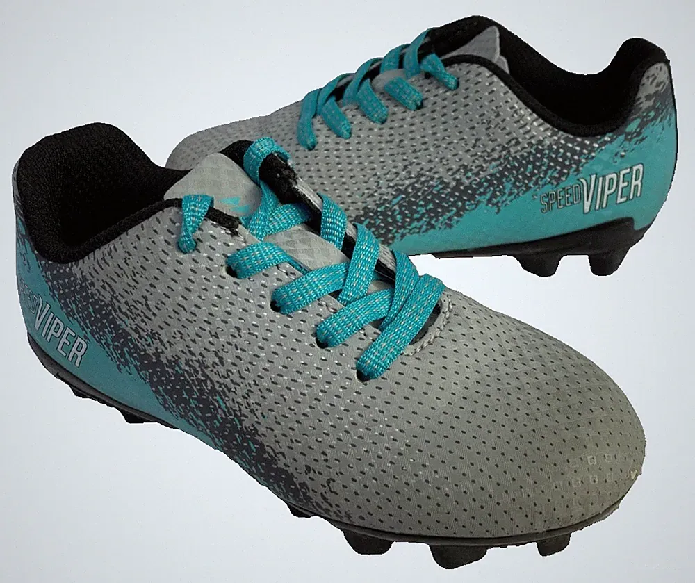 soccer cleats for 9 year old boys