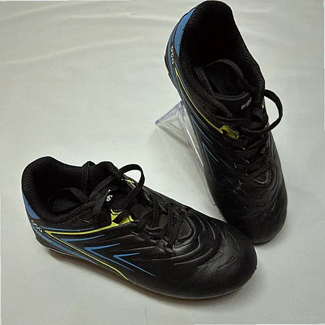DSG Soccer Cleats Kids Size 12K Speed Viper 2.0 Lace Up Black With Blue Stripes