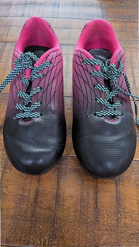 DSG Soccer Cleats Size Toddler 11 Black And Pink With Teal Laces