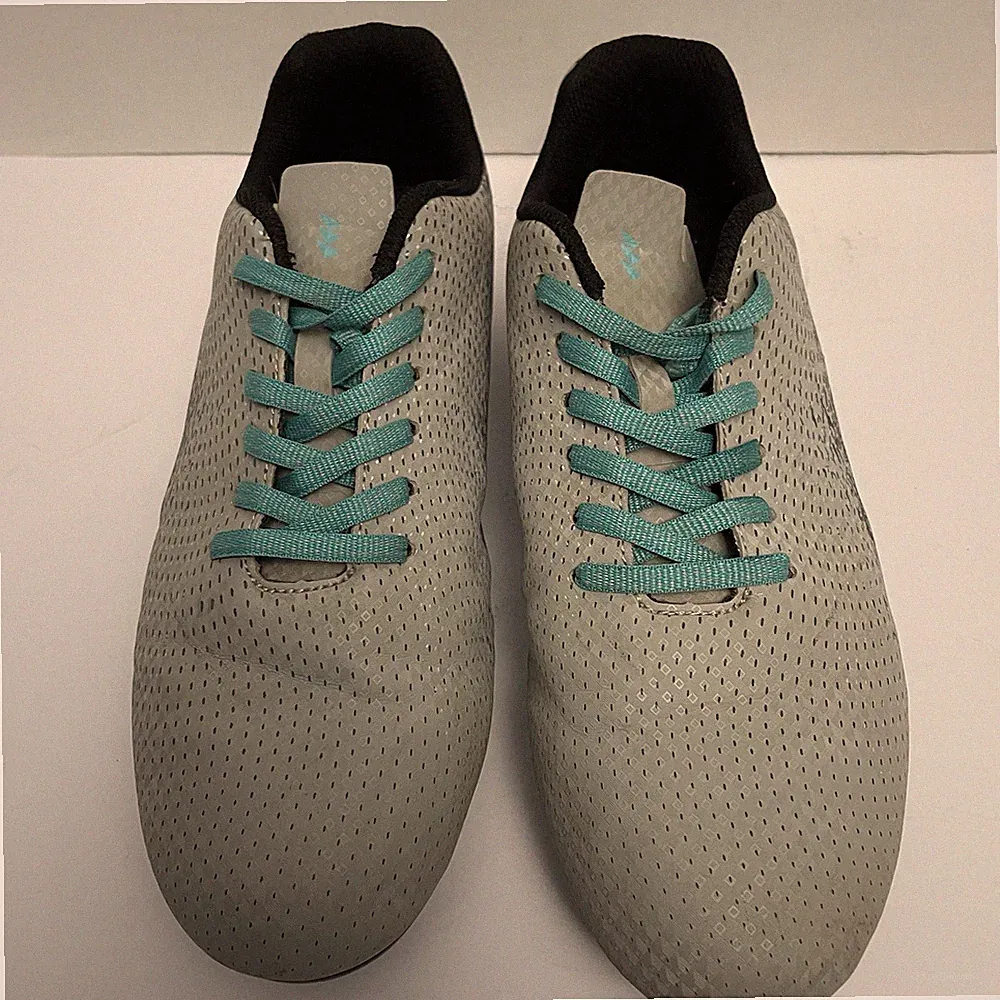 DSG Speed Size 5.5 Soccer Cleats Unisex Grey Teal DSGYP21-TEAL