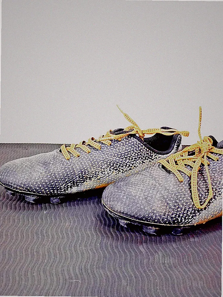 DSG Speed Viper Kids Soccer Shoes-Cleats Size 4.5 boys Athlete