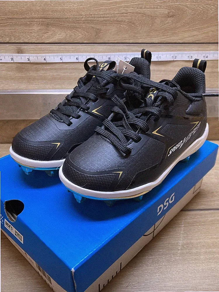 DSG Speed Viper Little Kids Multi-sport Cleats Size 10k Black and Gold EUC