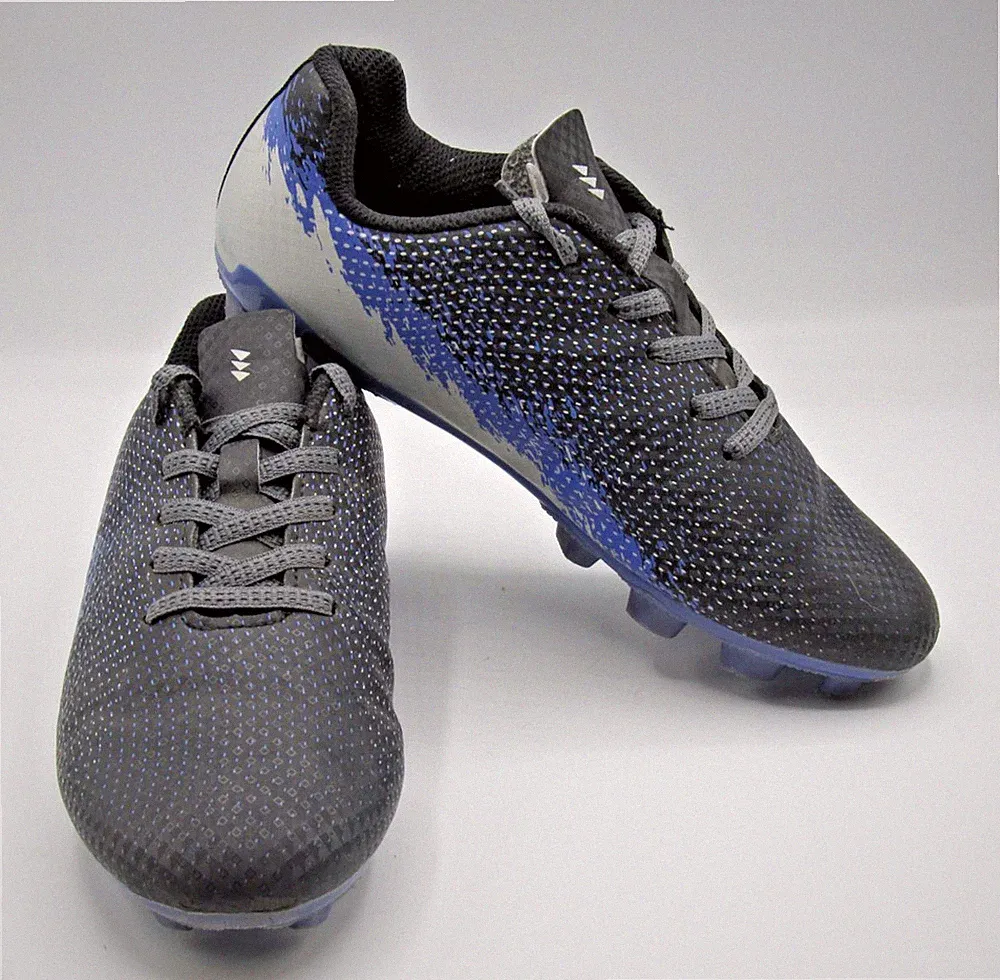DSG Speed Viper Soccer Cleats Youth Kid’s Size 1.5 Shoes Black Purple Silver