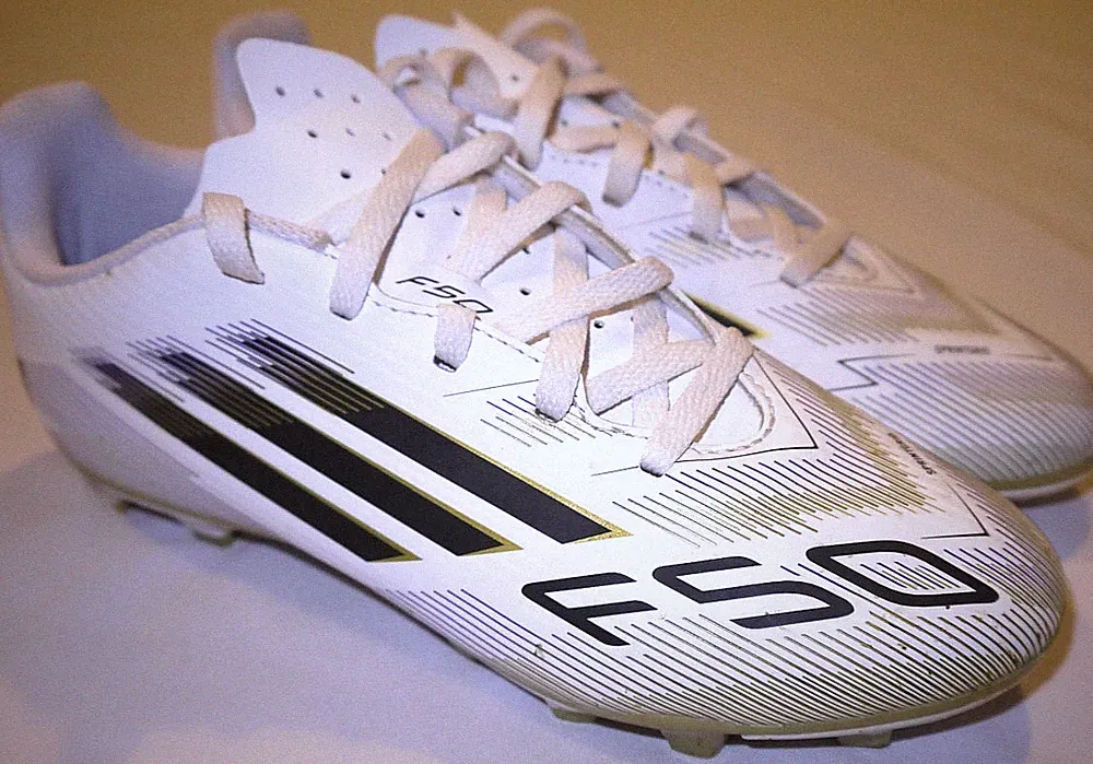 EUC Youth White Adidas F50 Soccer Cleats size 3