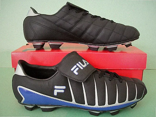 Fila Vintage TORPIDO SYNTHETIC Classic Soccer-Football Boot Cleat Shoe Mens sz 8