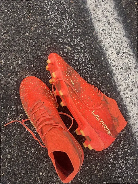 Football Cleats / Soccer Cleats Used But Still In Good Condition, Size 8.5 Ultra