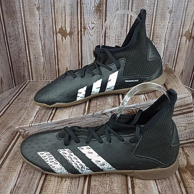 Genuine Adidas Predator Freak .3 Demonscale Indoor Soccer Boots Men's 6 NWOB