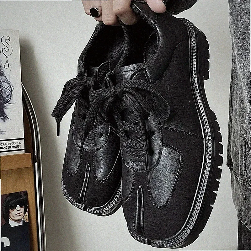 Split Toe Leather