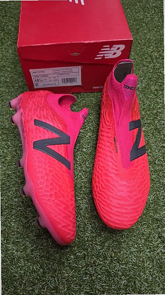 Genuine New Balance Tekela Elite FG Soccer Cleats/Mens Size 10.5 US