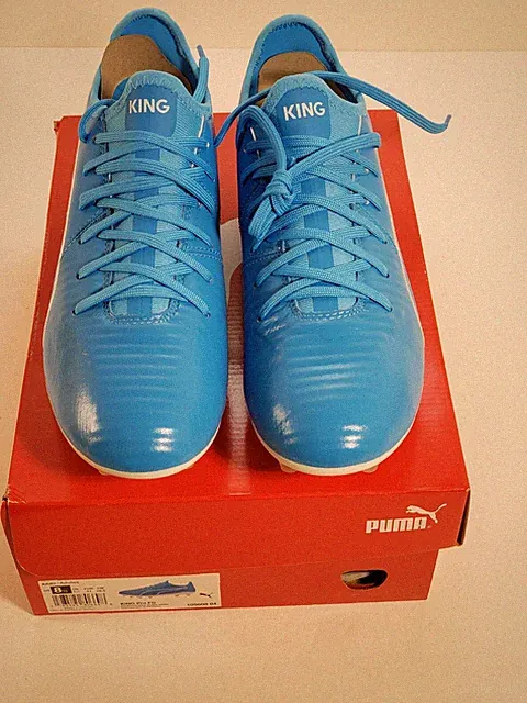GENUINE PUMA King Pro FG/AG Soccer Cleats MEN'S Size 8.5 US