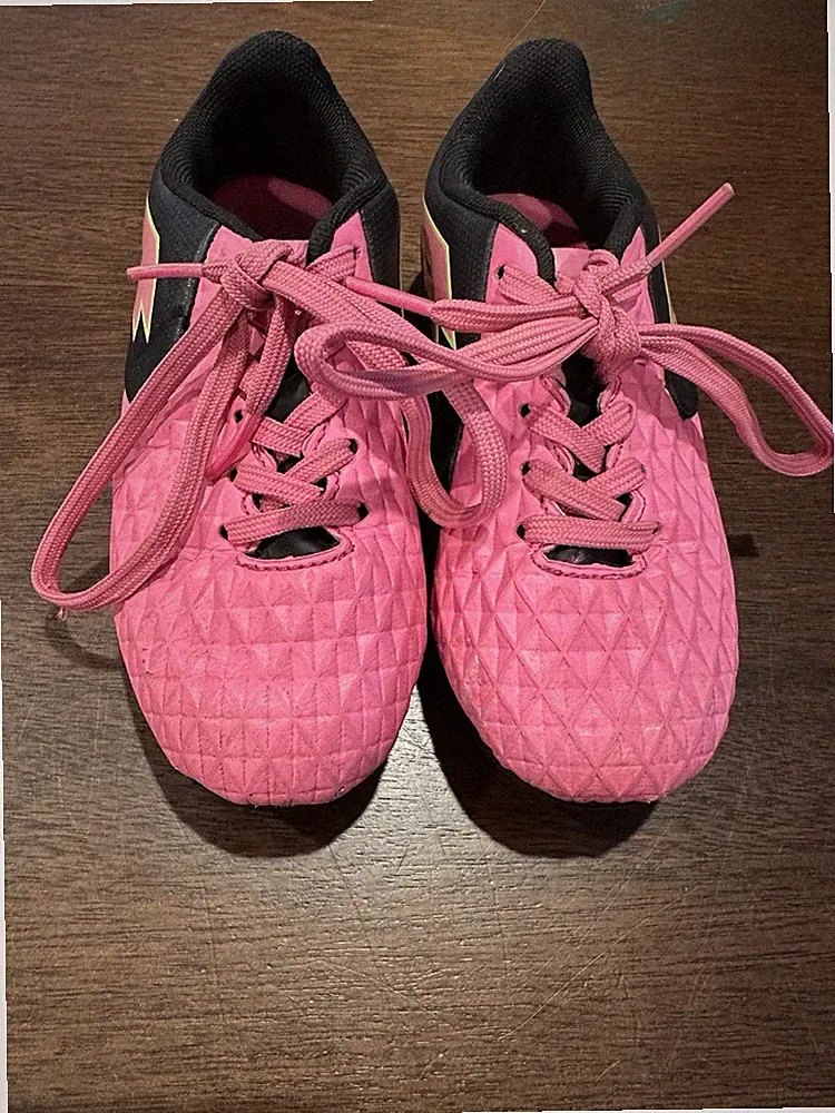Girls Cleats