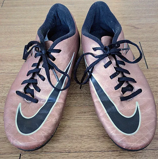 Girls Nike Jr Hypervenom Phade II Soccer Cleats Black & Rose Gold Shoes 5Y FG-R