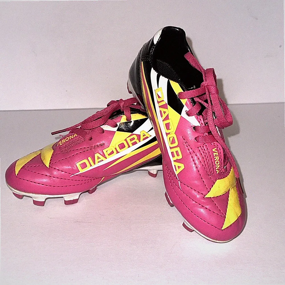 Girls Pink & Yellow Soccer Cleats Size 12 DIADORA VERONA UK 11.5 EUR 29.5