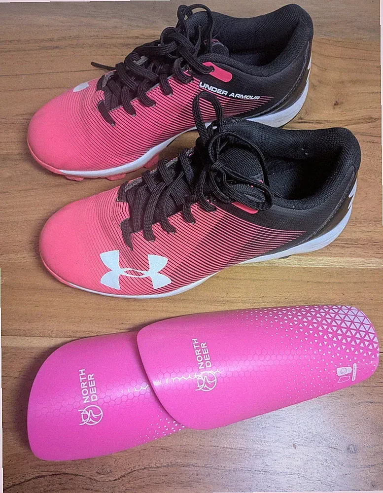 girls soccer cleats size 2
