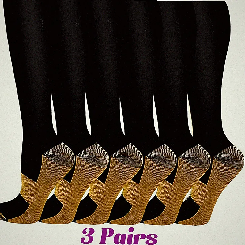 soccer shoes men wide feet