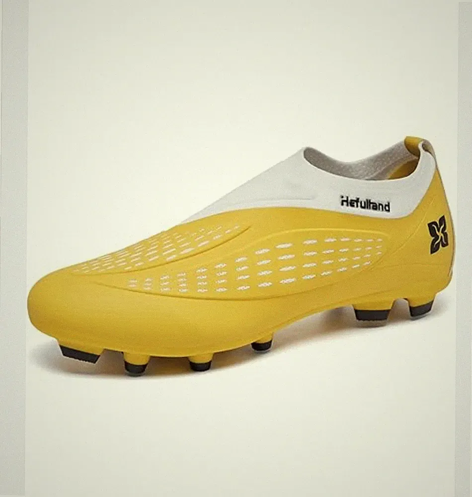 HEFULLHAND MENS SOCCER CLEATS SIZE 13 NEW WITH BOX YELLOW