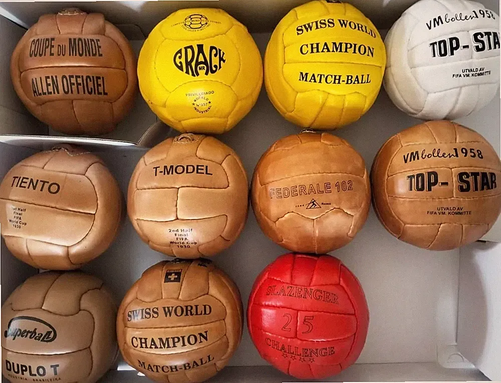 Historical Mini Ball Set (12 Pieces) FIFA World Cup 19301966 in Leather Size 1