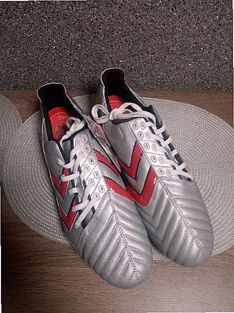 Hummel 8.4 elite US11,5 UK10,5 45 adidas predator mania pulse powerswerve copa