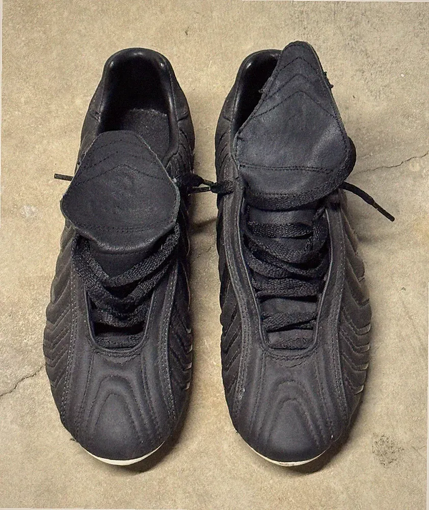 Hummel Black/White Soccer Cleats, Men's US 7.5 Medium (D,M)
