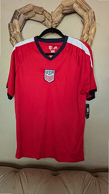 Icon Sports USA Soccer Jersey Mens LG Red USMNT Official Apparel FIFA NWT New