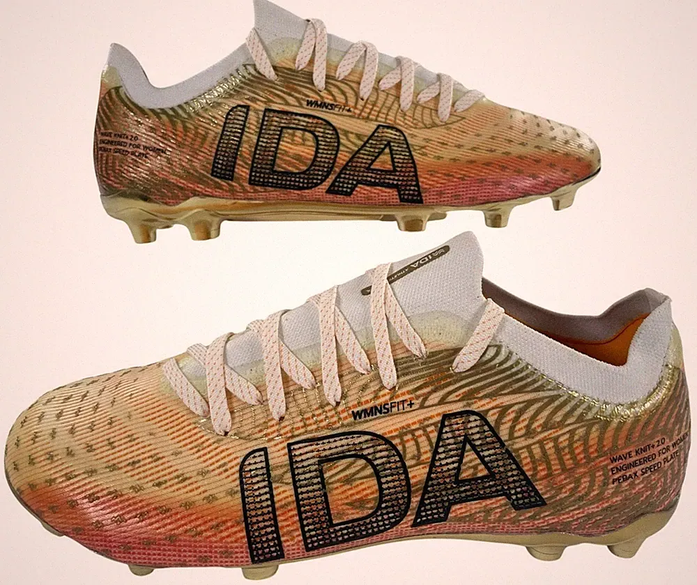 IDA Helia Pro Limited Edition Soccer Cleats FG/AG WHT/ORG/GLD Women's Sz 9 NEW