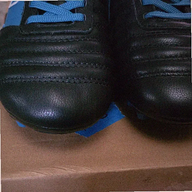 IDA Sports S20W002 Blue Black Leather Low Top Lace Up Soccer Cleats