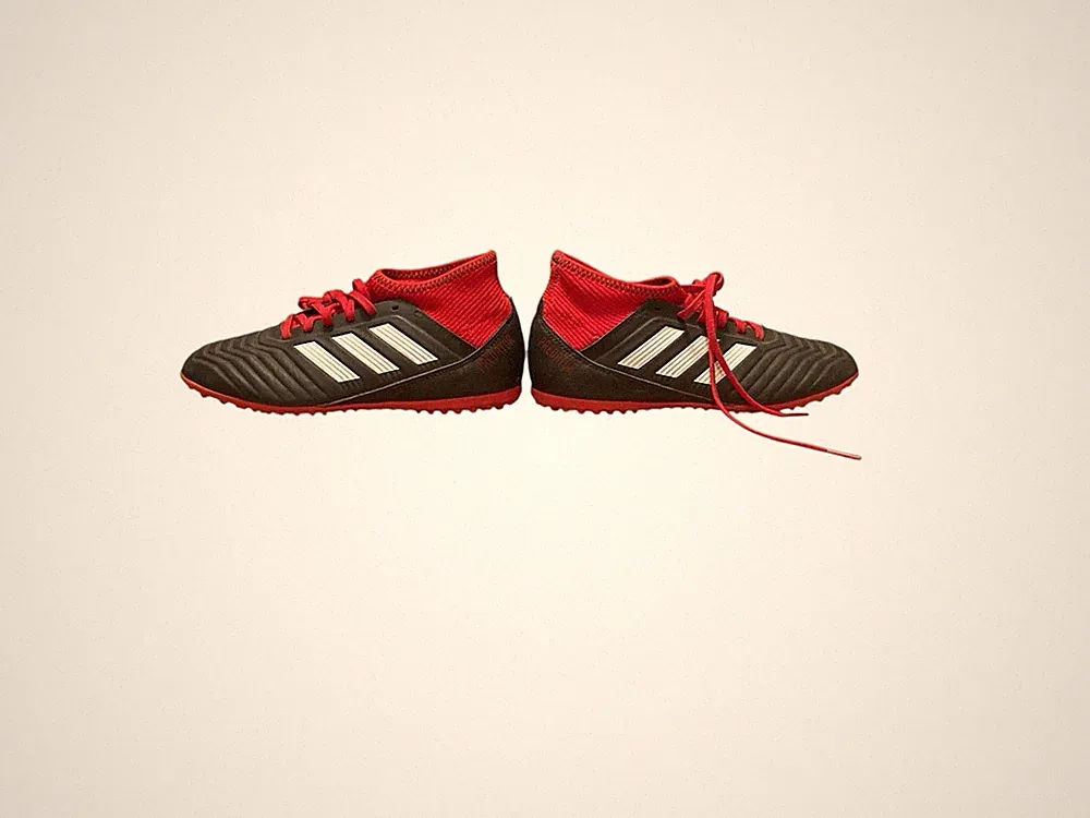Indoor Soccer Cleats Size 4 Kids Adidas Predator