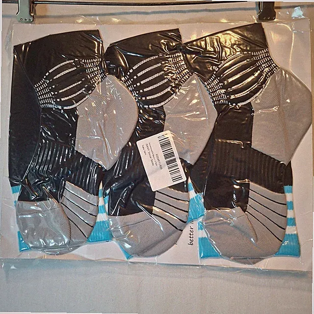 IRAMY Soccer Socks Mens Large Knee High BlackGray Arch Ankle Support Performance