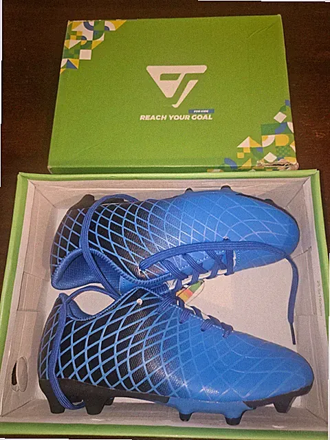 Jabasic Kids Soccer Cleat Size 1 Blue New with box