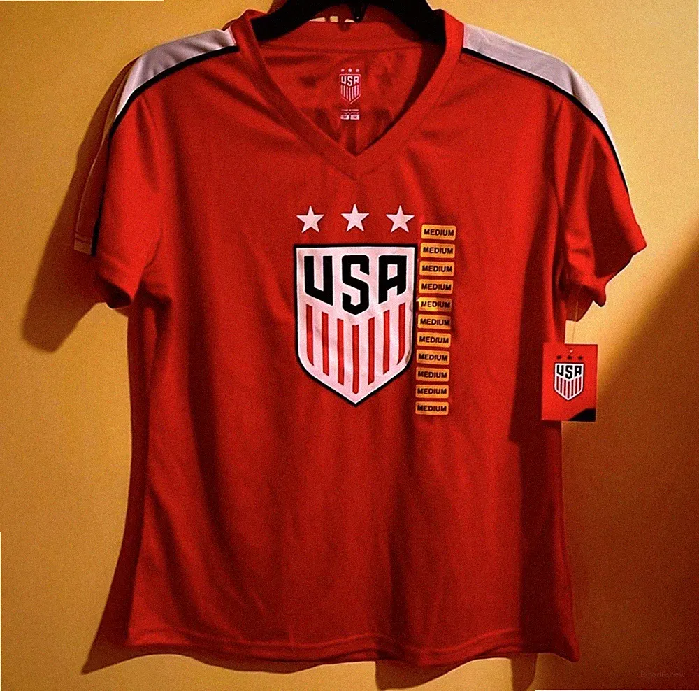 Jersey USA soccer blue size Large color Red #9 Woman