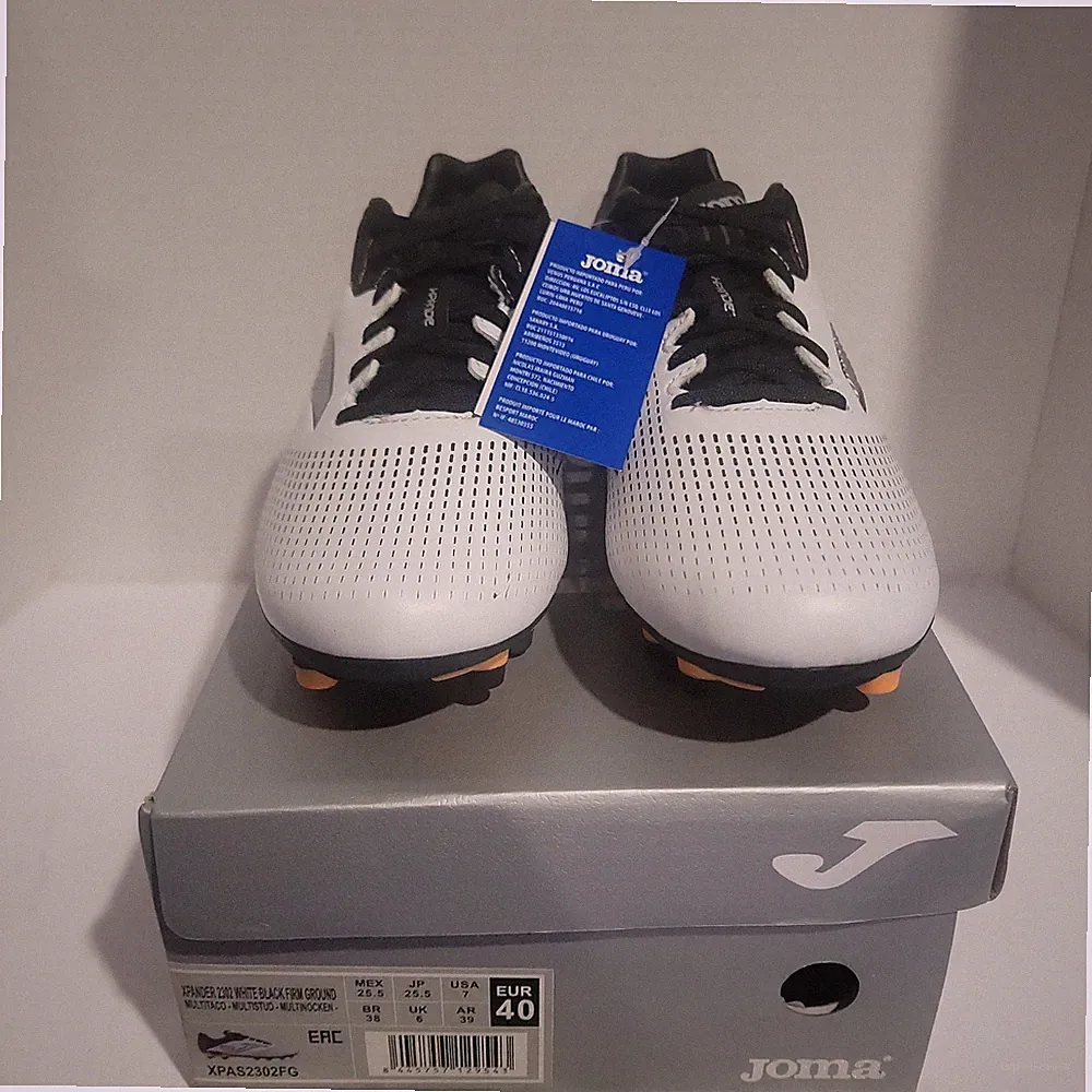 Joma Eac Xpas2302fg Size 7 Cleats