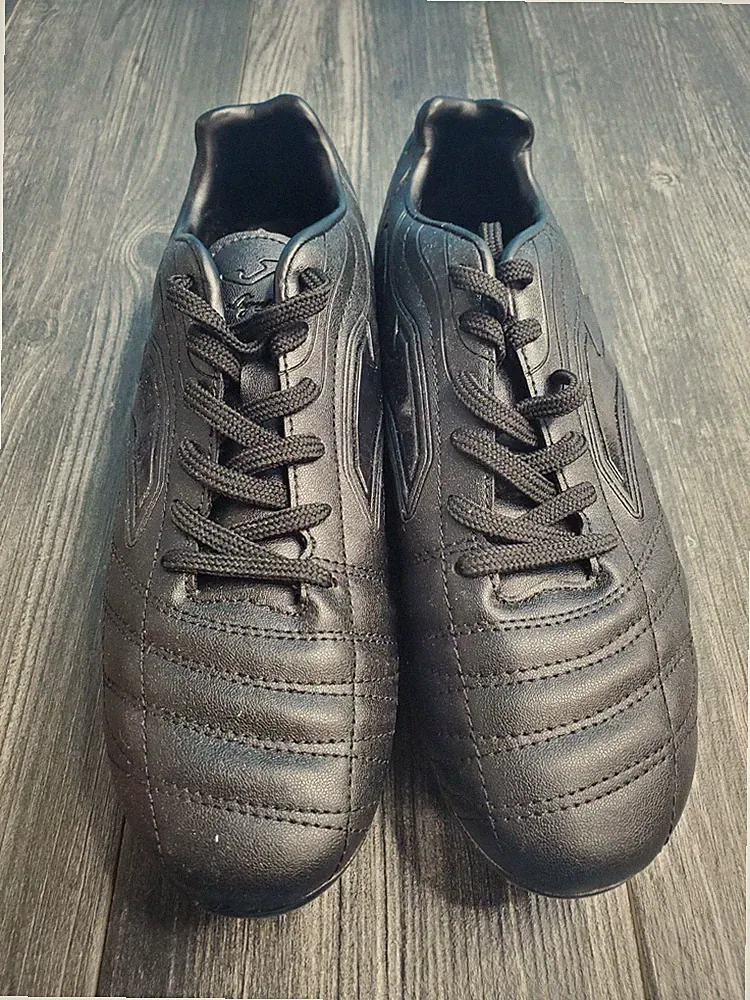 Joma Mens Aguis 821 Black Firm Ground Soccer Cleats
