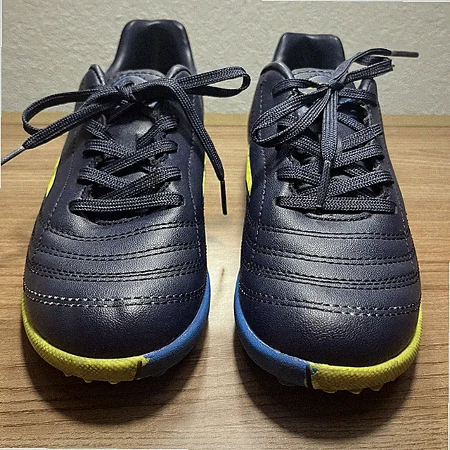 Joma Toledo Junior Turf Soccer Shoes Kids 13.5C EU 31 Navy Blue Yellow