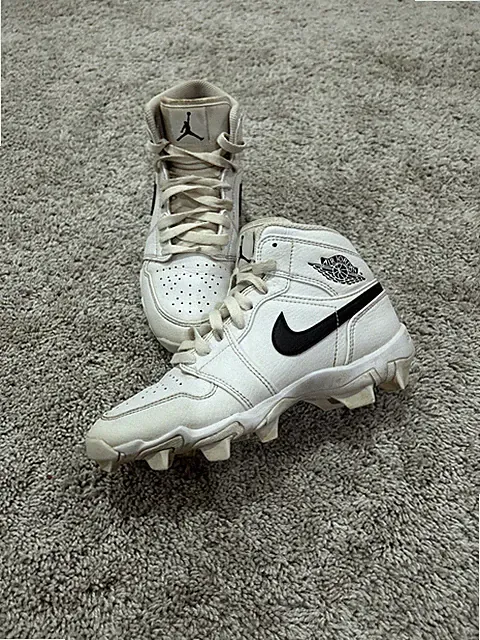 Jordan 1 Cleat Mid Size 3.5Y Eu 35.5 White