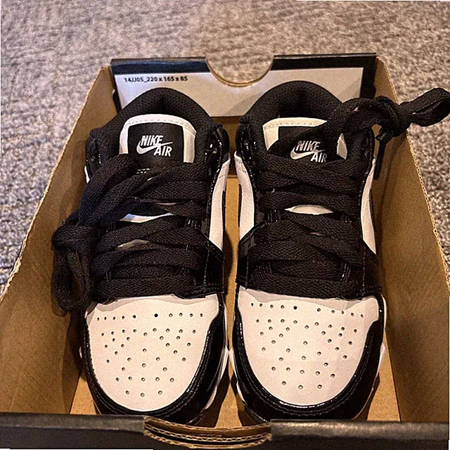 Jordan 1 Low Cleats White Patent Size 11C