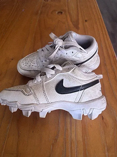 Jordan 1 Low Kids cleats 12C