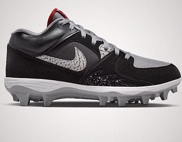 Jordan Stadium 90 Low TD Black Cement Football Cleats HQ0210-060 Men Size 9.5