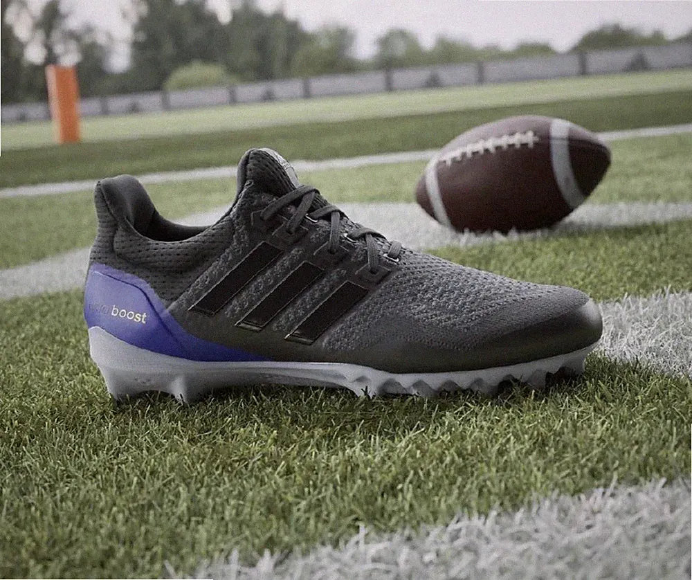 JP7410 Men’s 15 adidas Ultraboost Low Football Cleats