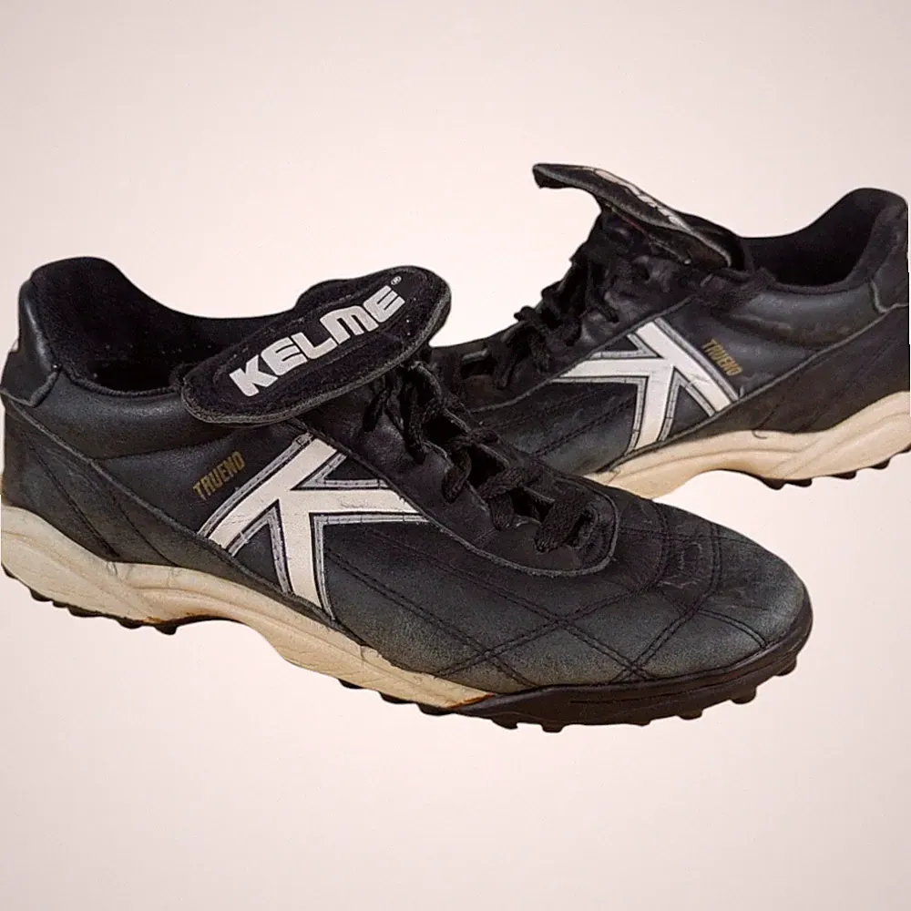 soccer cleats turf