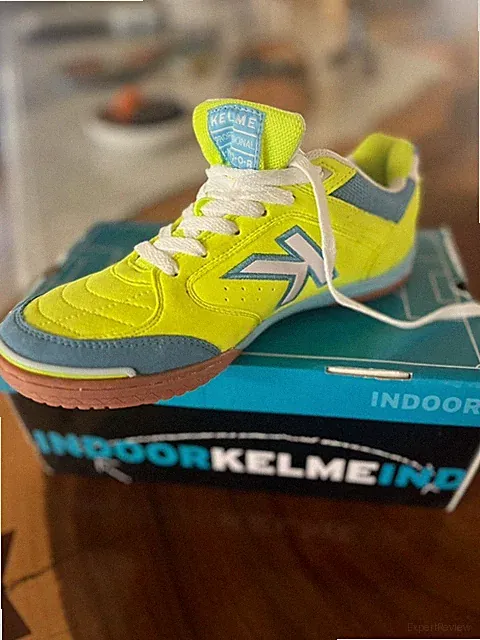 Kelme Precision Professional Men's Indoor Soccer Shoes Futbol US7