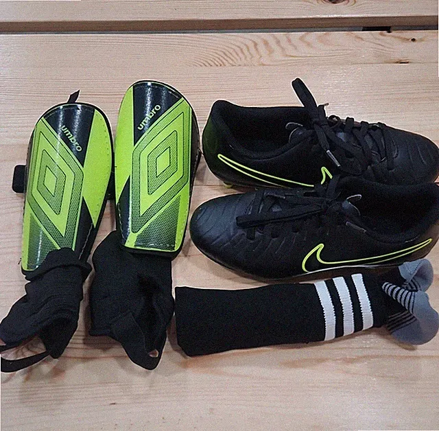 Kid's Soccer Equipment, Cleats, Shin Guards, Socks