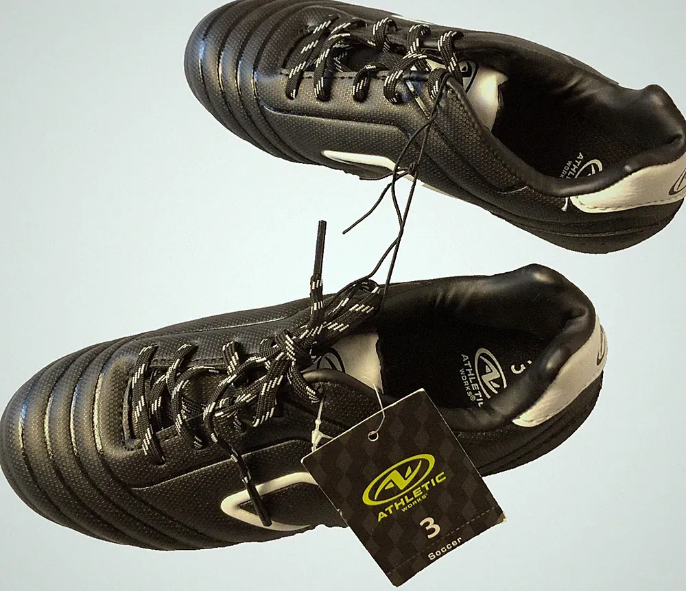 Kids Athletic Works Black Soccer Cleats Size 3 NEW