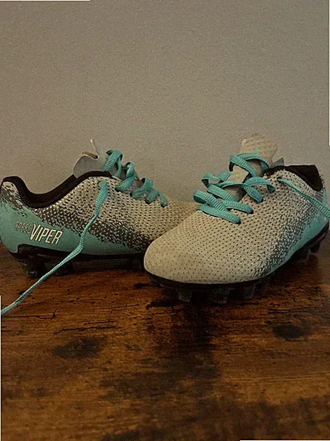 Kids DSG Soccer Cleats | Size 9k | USED