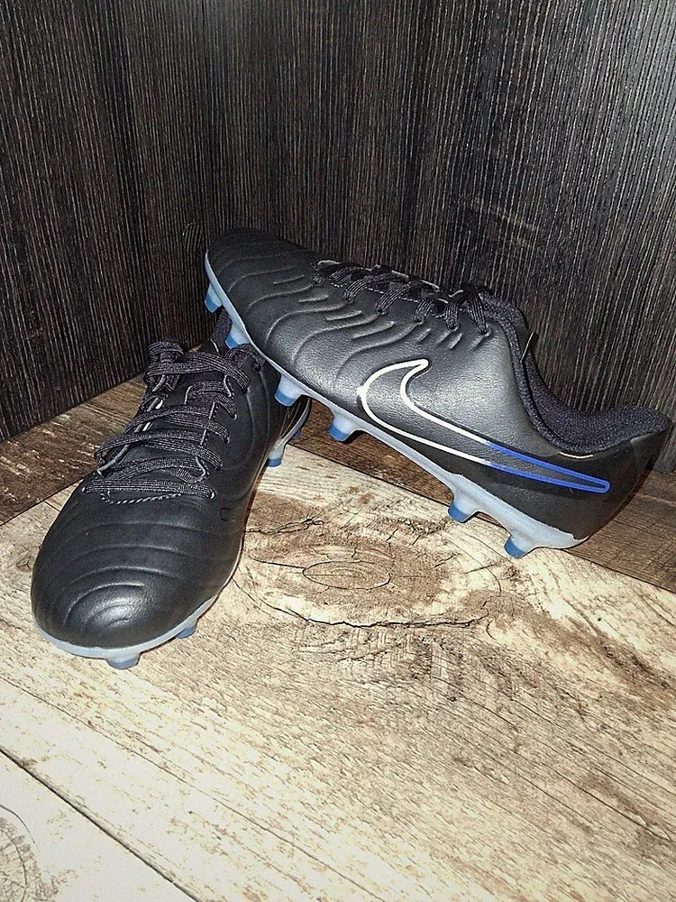 Kids Nike Jr Tempo Legend 10 Club Multi-Ground Soccer Cleats 5Y Blue/Black