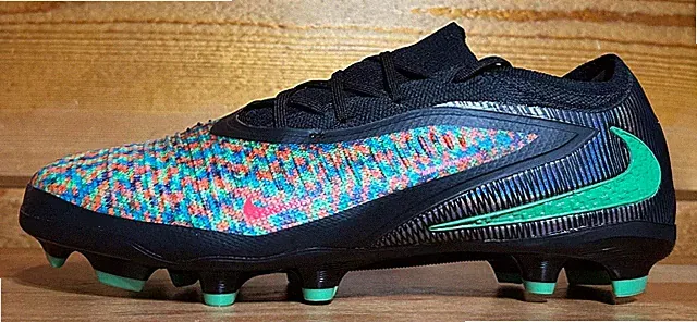 Kids Size 6Y Nike Jr Phantom 6 Low Pro FG SE Soccer Cleats EA Sports IH1775-900