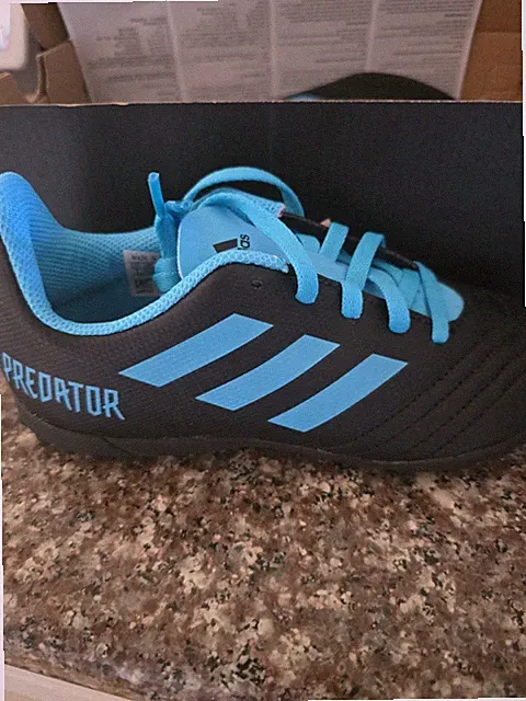Kids Soccer Cleats Size 1